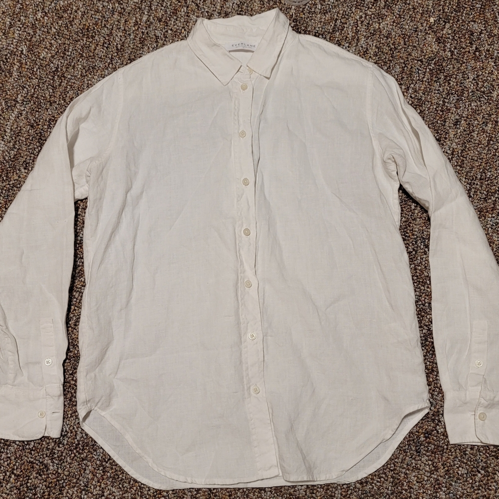Everlane linen button up shirt